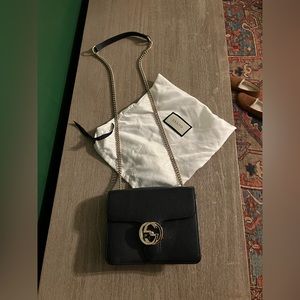 Gucci Interlocking Black Marmont Leather Silver Handbag chain